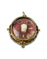 Silver gilt reliquary pendant. Spanish, mid 17th century