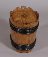 S/4481 Antique Treen 19th Century Blond Ash Biscuit Barrel