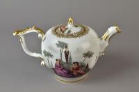 Meissen teapot and cover painted with lovers in a landscape, c.1740