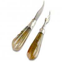 Pair of silver mounted agate cutlery. English, mid 18th century