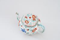 Japanese Kakiemon Teapot