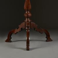 Important Early 19th Century Marquetry Table