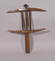 S/4854 Antique Treen 19th Century Fruitwood and Oak Fisherman's Revolving Line Winder