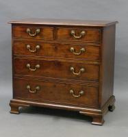 George III period mahogany chest of drawers