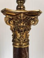Alabastro Fiorito marble table lamp