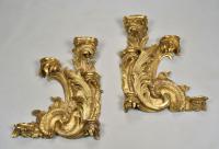 Pair George IV rococo revival giltwood wall brackets, c.1830