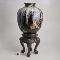 suberb Japanese cloisonné vase
