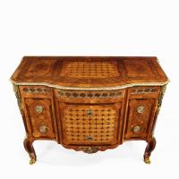 French kingwood marquetery commode