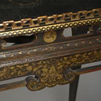 Chinese Export Centre Table of Thomas Chippendale Interest