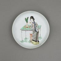 imperial chinese porcelain dish painted with a standing lady, Kangxi mark and period, 1662-1722