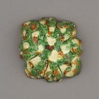 Chinese pottery sancai, three-colour glazed quatrefoil moulded cup, bei, Tang dynasty, Gongxian kilns, Henan Province, 7th – 8th century