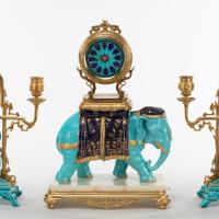 French Garniture de Cheminée in the Chinoiserie Taste