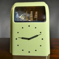 Vitascope electric clock