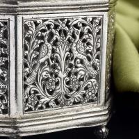 A Very Rare Indo-Portuguese Silver Octagonal Box (17th century Portugal)