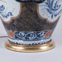 Early 18th Century Japanese Imari Vase as a Lamp