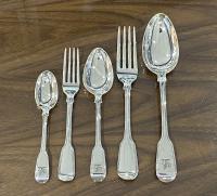 Georgian silver cutlery flatware service 1821 Eley and Fearn Fiddle and Thread