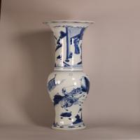 Side of Chinese yenyen vase, Kangxi