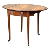 Georgian Mahogany Oval Pembroke Table