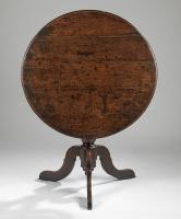 Queen Anne oak tripod table