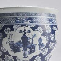 19th Century Chinese porcelain blue and white fish bowl