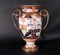Spode Porcelain 967 Pattern Porcelain Large Chinoiserie Urn, Regency Period, Circa 1807-15.