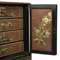 Regency Chinoiserie lacquer cabinet