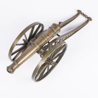 miniature Georgian muzzle loaded cannon