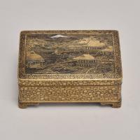late 19th Century Japanese Iron and gold inlaid decorative box by Komai (Circa 1880)