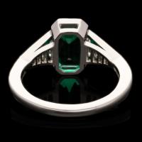 Hancocks Fine 1.29 carat Colombian Emerald and Diamond Ring