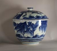 17th century blue and white Japanese tureen with cover, c.1680