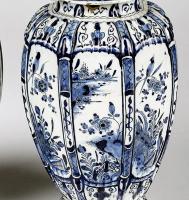 Dutch Delft Underglaze Blue and White Chinoiserie Vases and Covers, De Twee Scheepjes Factory (The Two Little Ships), Mid 18th Century.